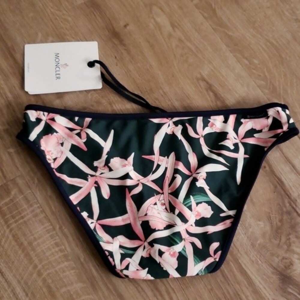 MONCLER Green Pink Floral Bikini Set Size Medium New Feminine Edgy Summer Luxury - Picture 5 of 7